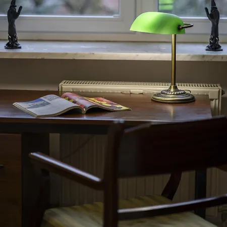 Vintage Sengera Cichego With 3 Bedrooms By Renters Varsovie