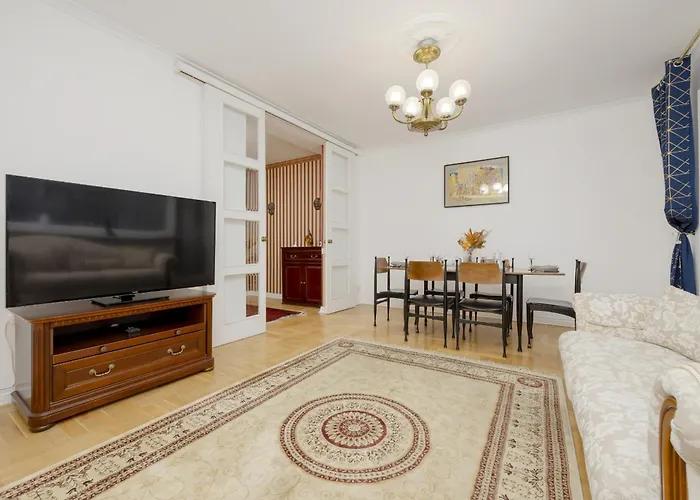 Vintage Sengera Cichego With 3 Bedrooms By Renters *