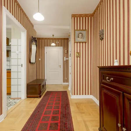 Vintage Sengera Cichego With 3 Bedrooms By Renters דירה